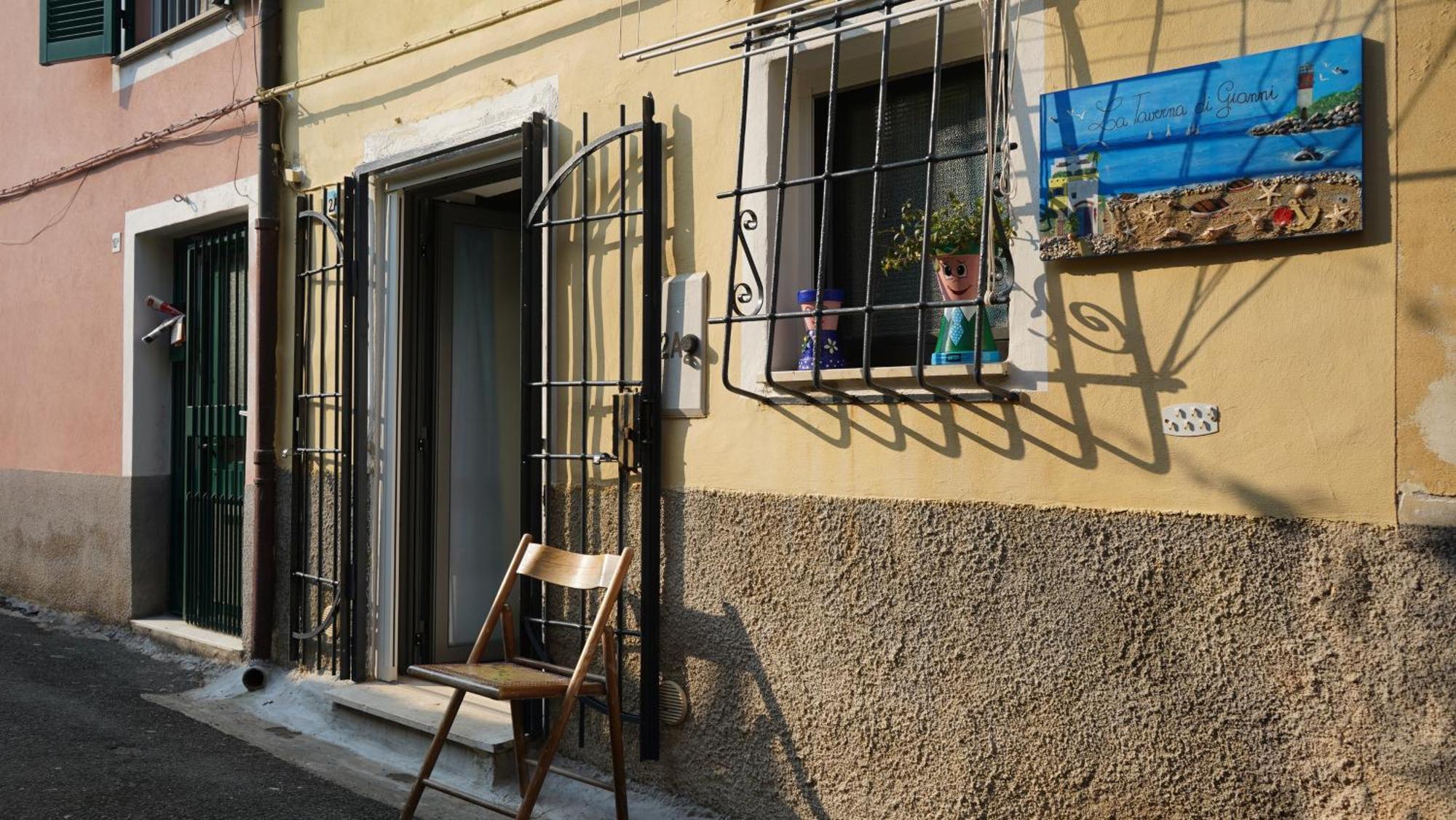 La Taverna Di Gianni Near The Beach Italy Riviera Savona Værelse billede